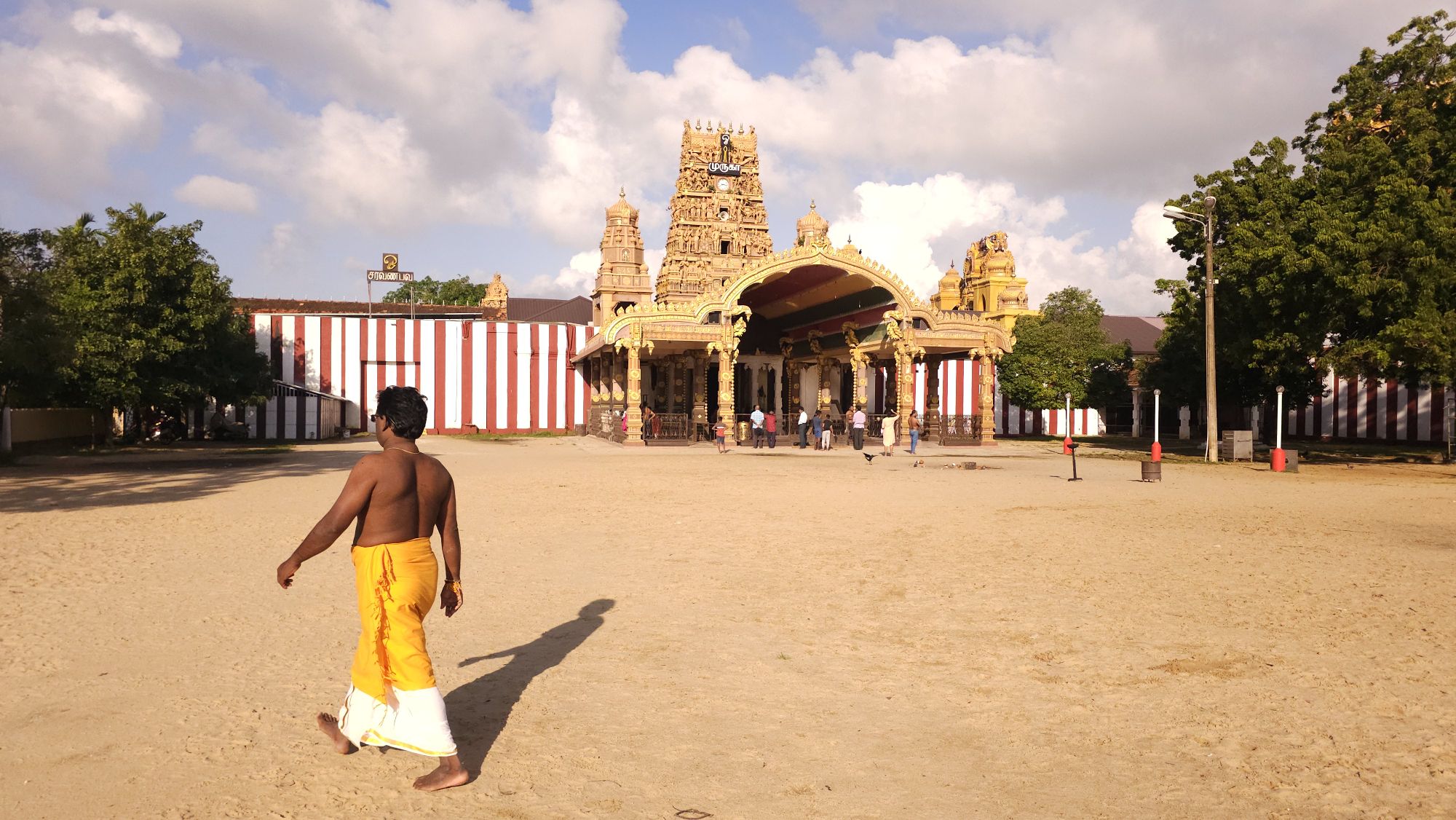 Nallur Kandasamy kovil jaffna sri lanka( hindu temple Jaffna 3-Day Tour) 