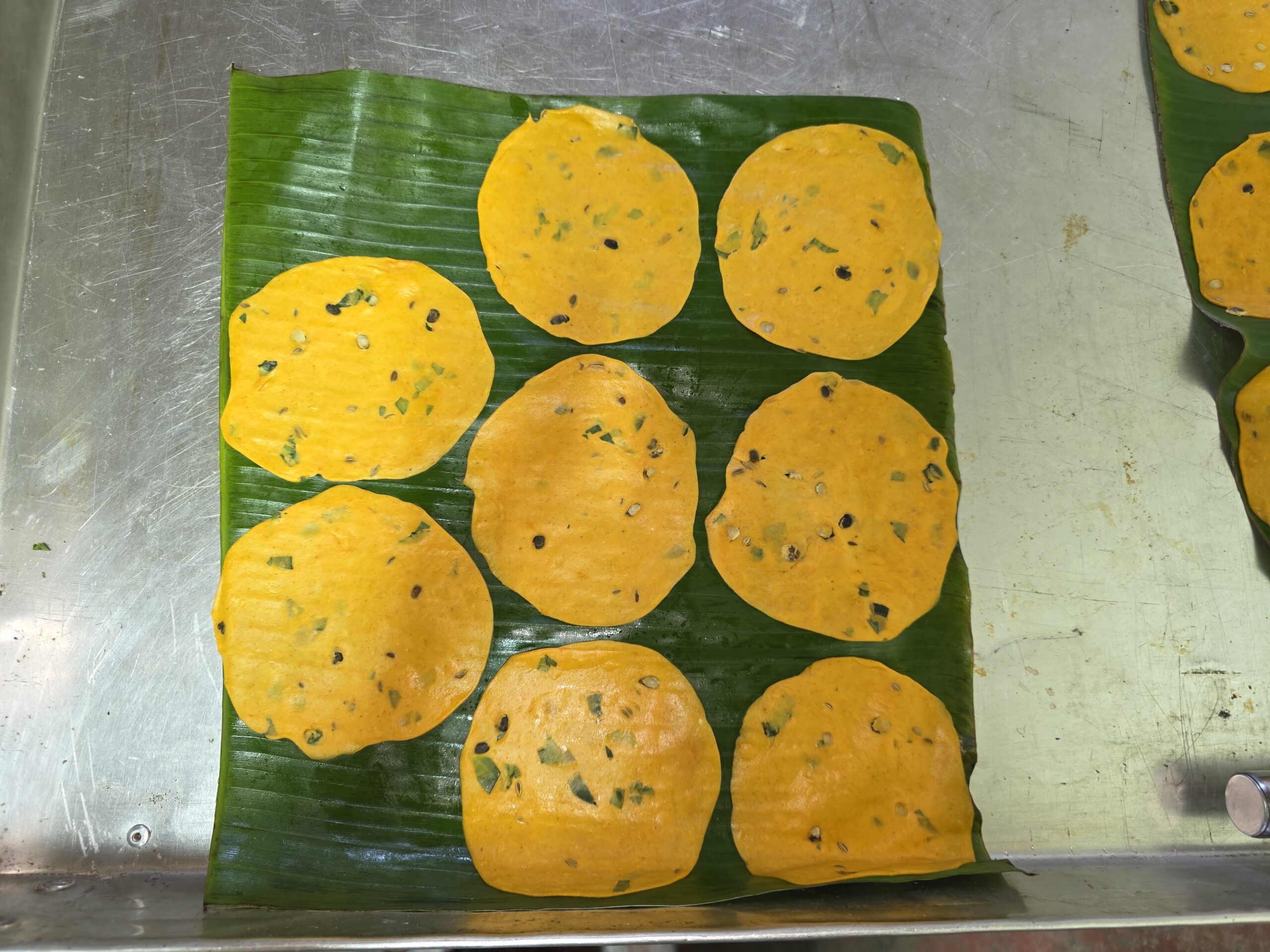 யாழ்ப்பாணம் தட்டு வடை (Jaffna Point pedro vadai)